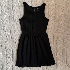 🌼2 for $20🌼 Textured Black Stripe Fit and Flare Mini Dress - Gap